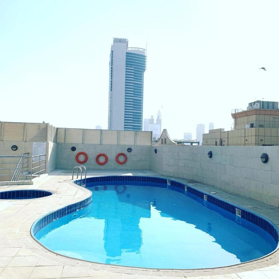 Ladies Only-Anaruby Backpackers - Metro Station Mashreq Dubai Exterior foto